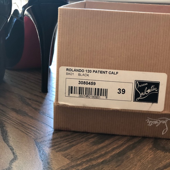 Christian Louboutin’s. Size 39 - Picture 6 of 10